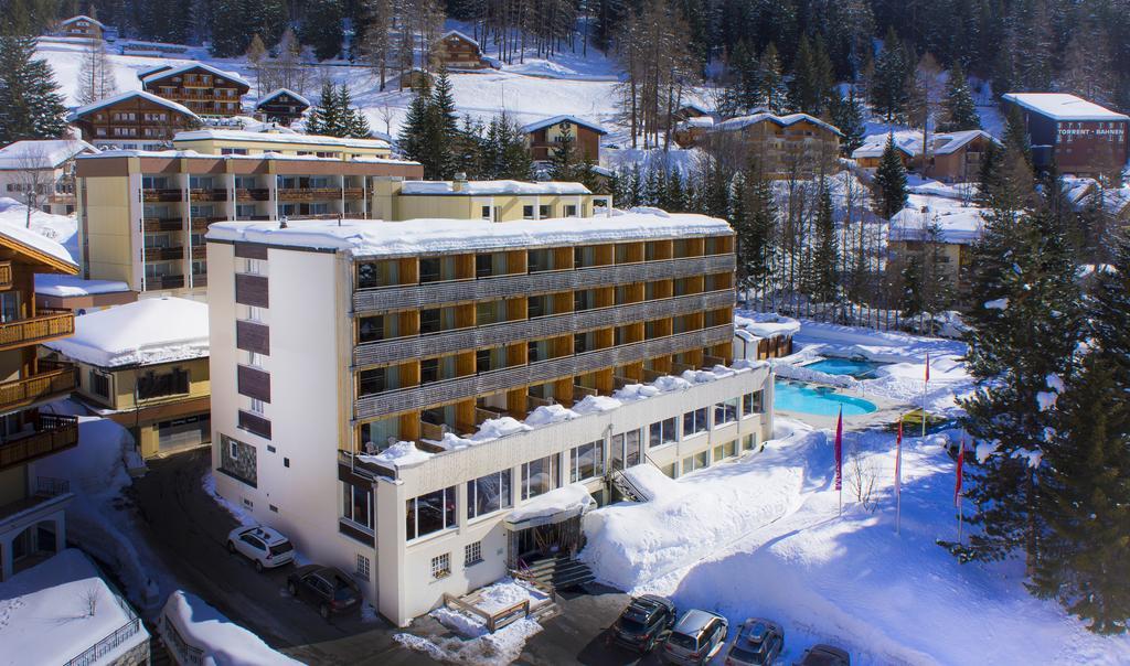 Le Bristol Leukerbad Exterior photo